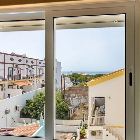 Altura Beach אלטורה